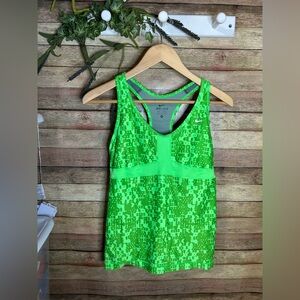 NIKE DRI-FIT Activewear Green Top Women’s Size Medium